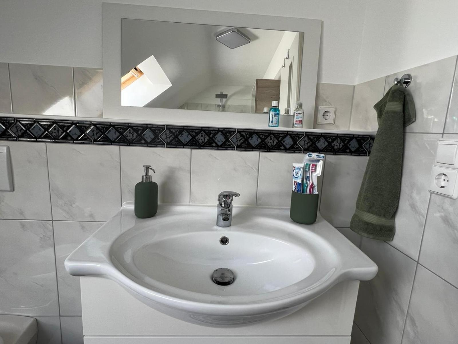 Ferienwohnung Zentral In Loerrach - Konus Gaestekarte Inklusive 외부 사진