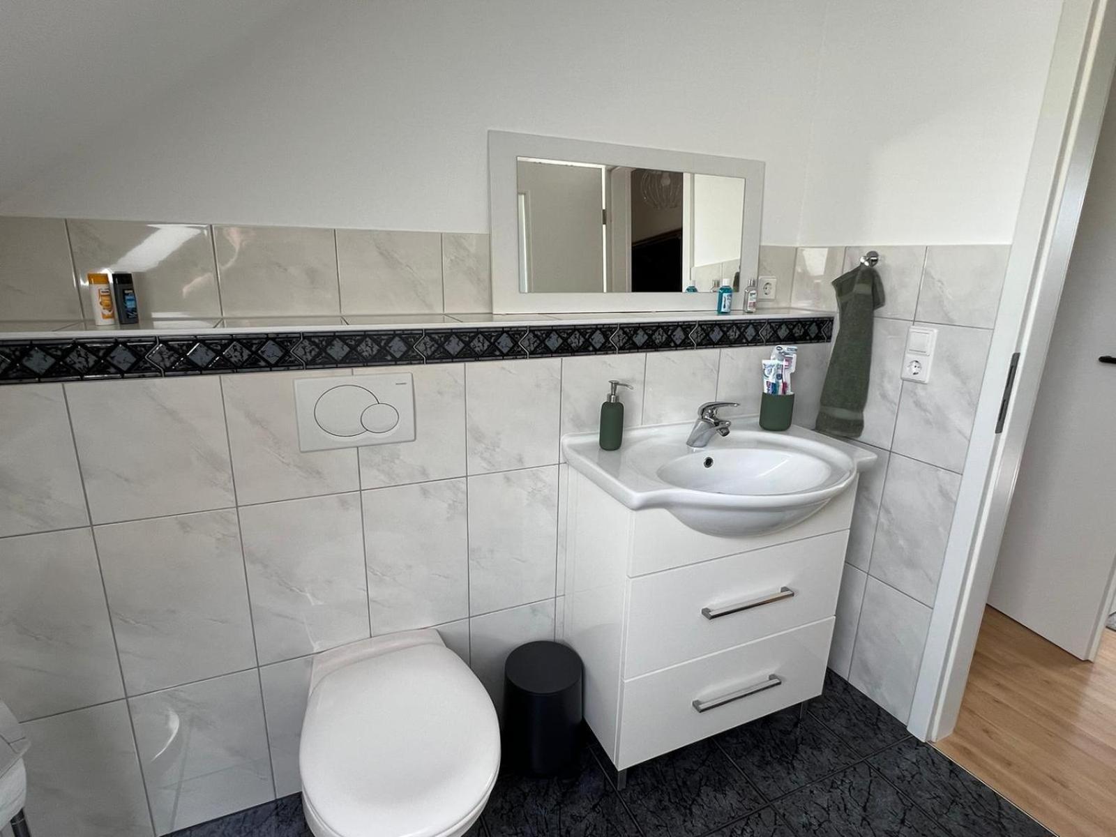 Ferienwohnung Zentral In Loerrach - Konus Gaestekarte Inklusive 외부 사진